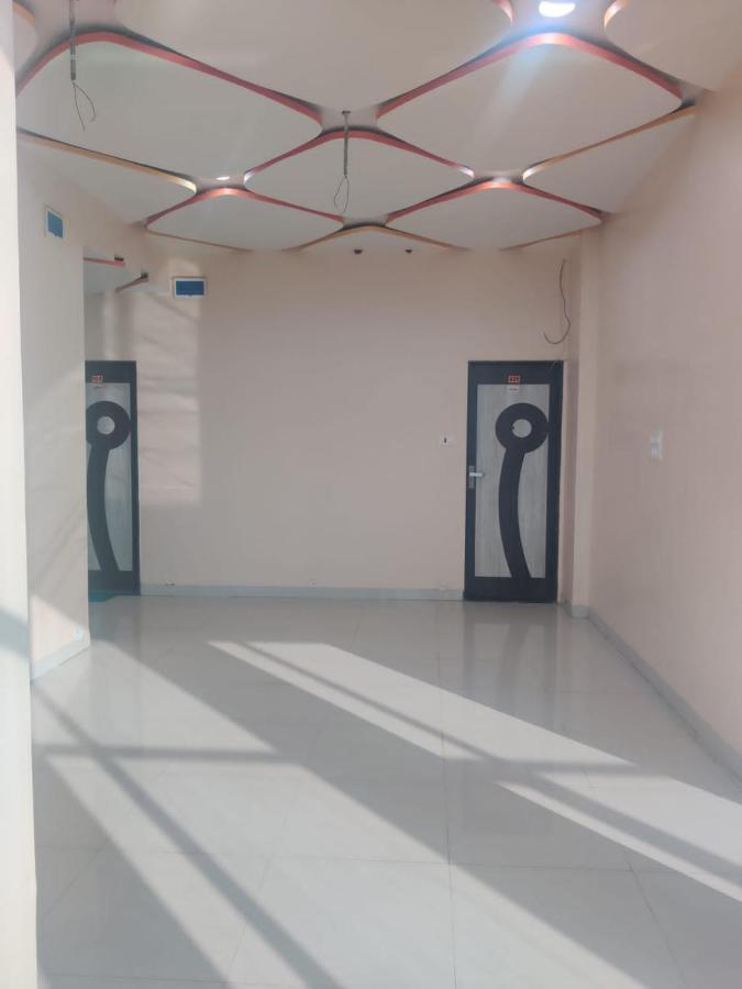 Hotel Hariram Tower Wardha Extérieur photo