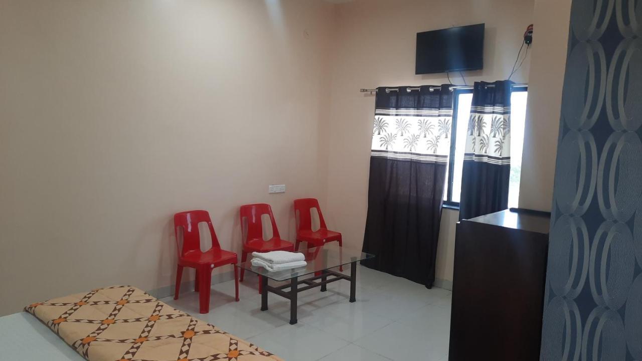 Hotel Hariram Tower Wardha Extérieur photo